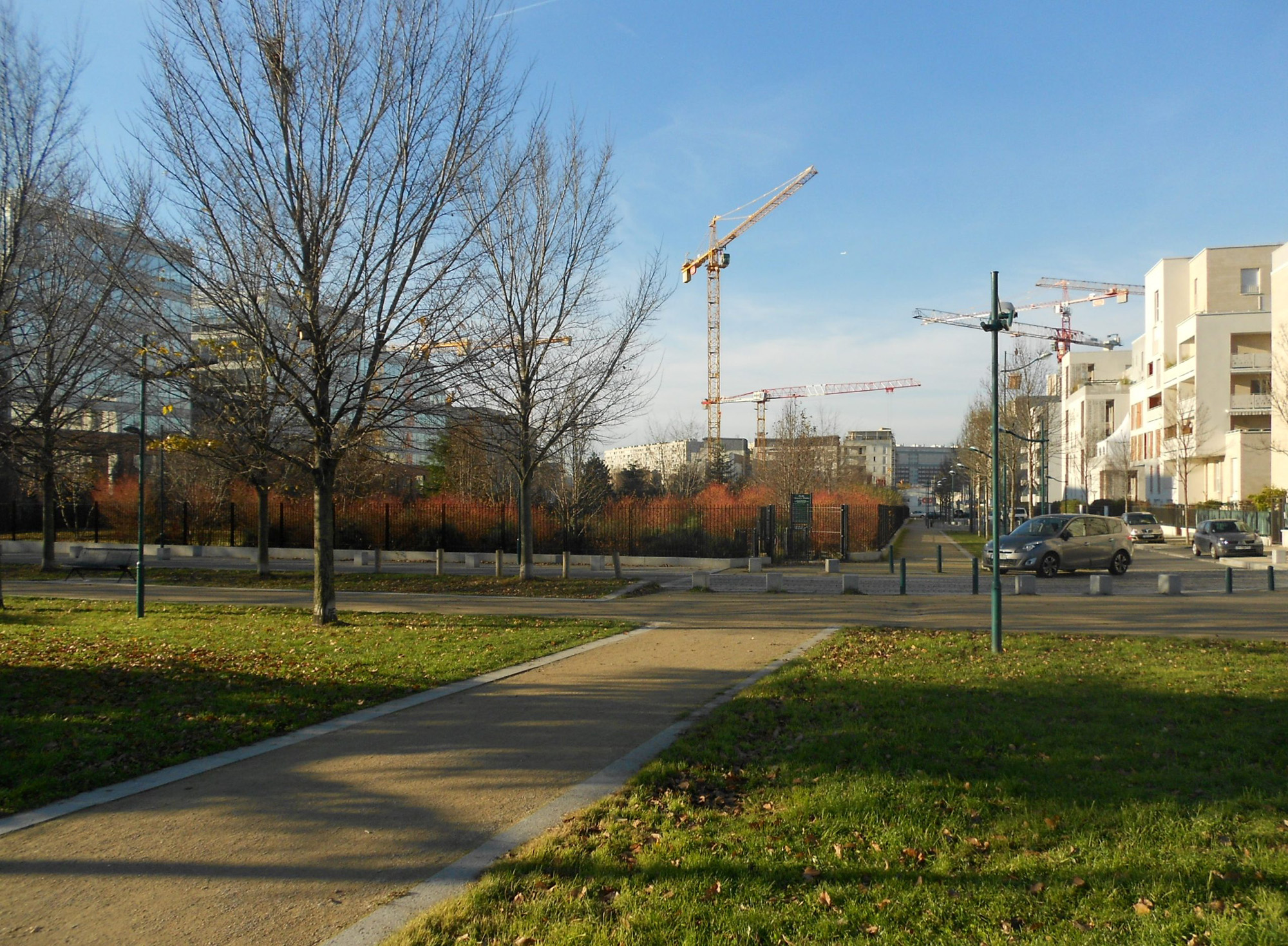Gennevilliers, éco-quartier Chandon-République, rue Henri-Barbusse, au sud-est du site 