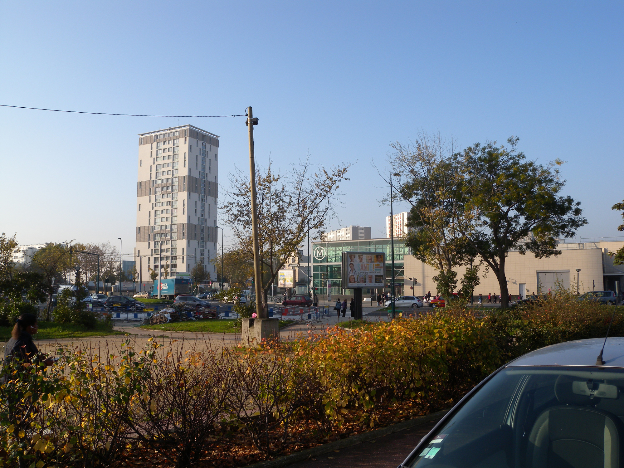 Station de métro des Courtilles, Asnières-sur-Seine/Gennevilliers
