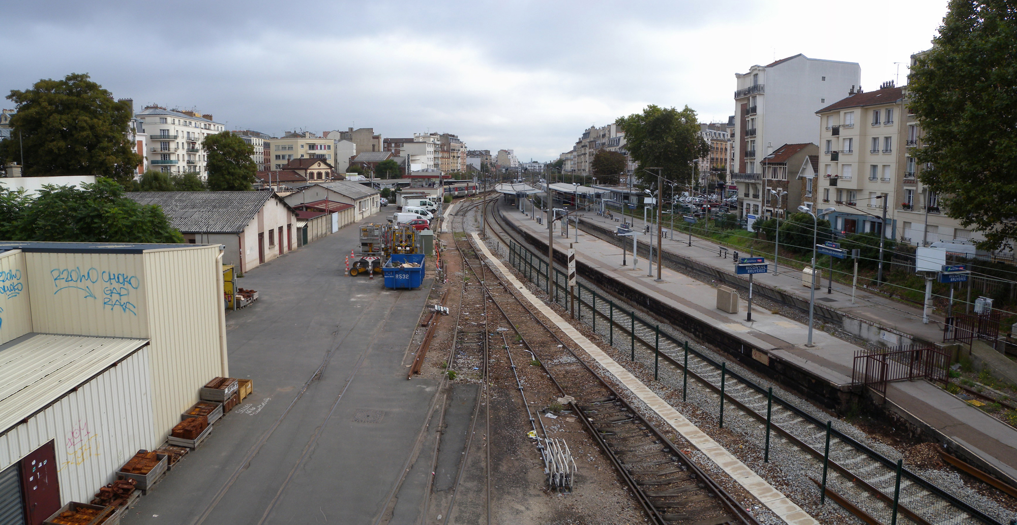 Gare de Bécon-les-Bruyères