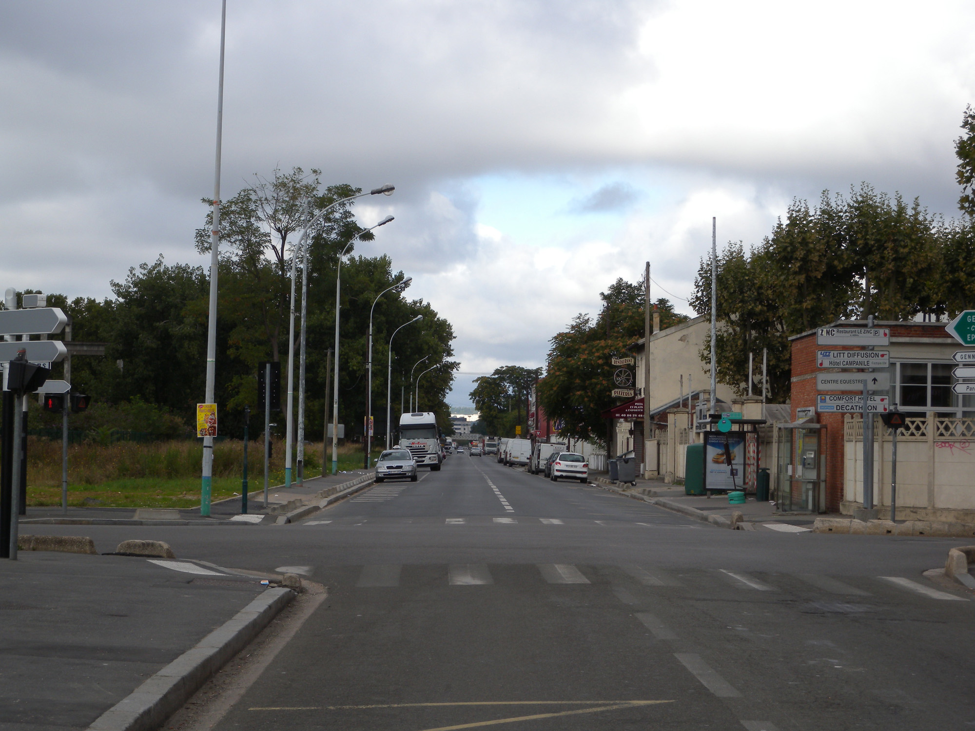 Axe de l’avenue Louis Roche (Gennevilliers)