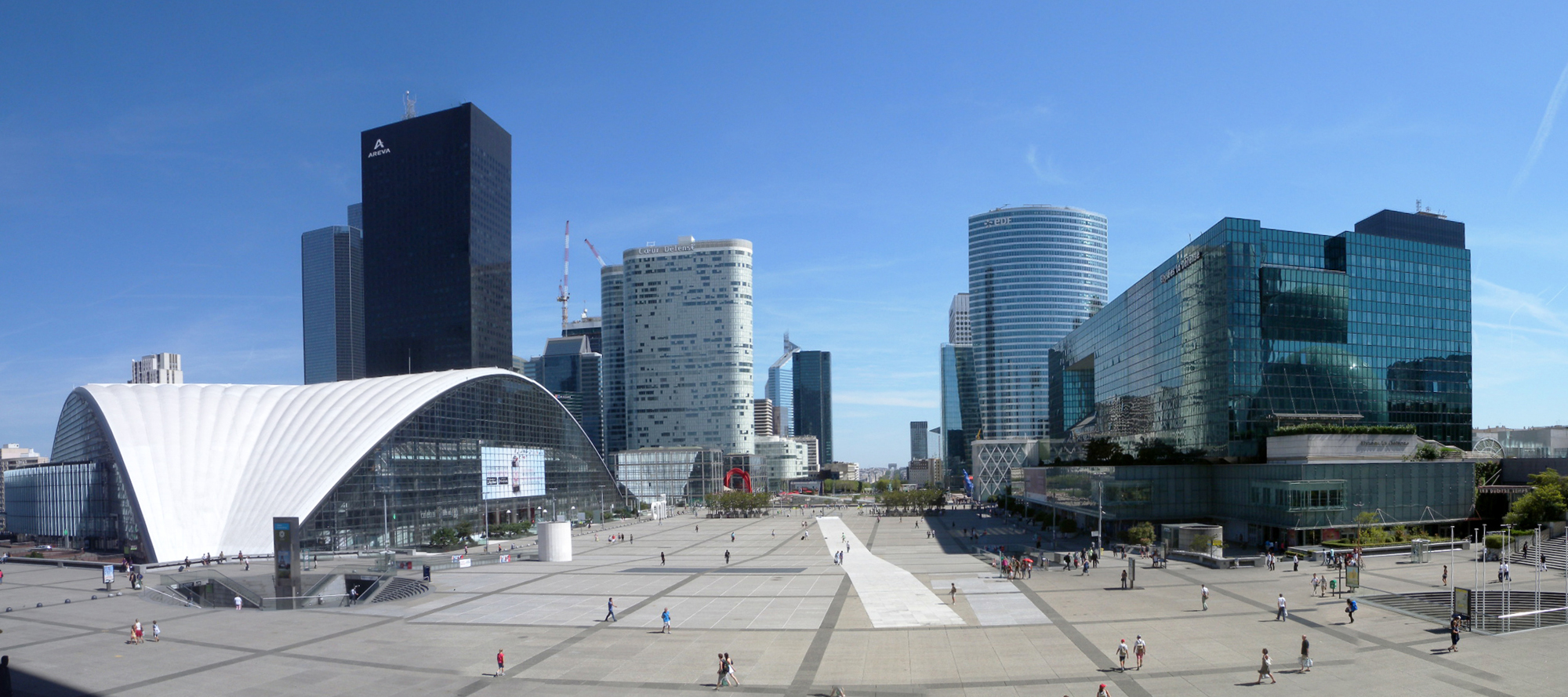 Vue depuis les marches de l’Arche 