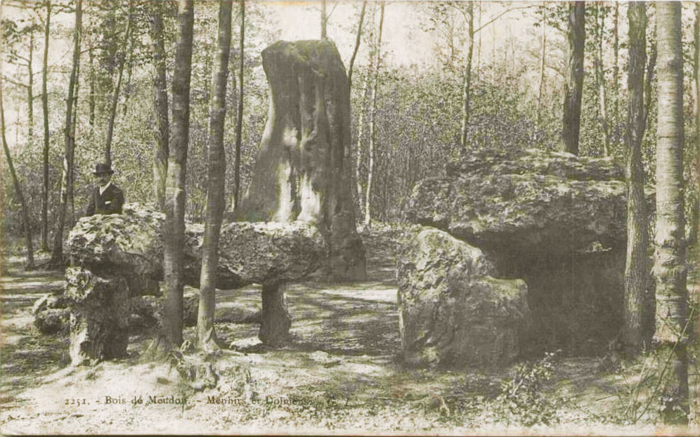 Les dolmens de la forêt de Meudon, carte postale, collection particulière