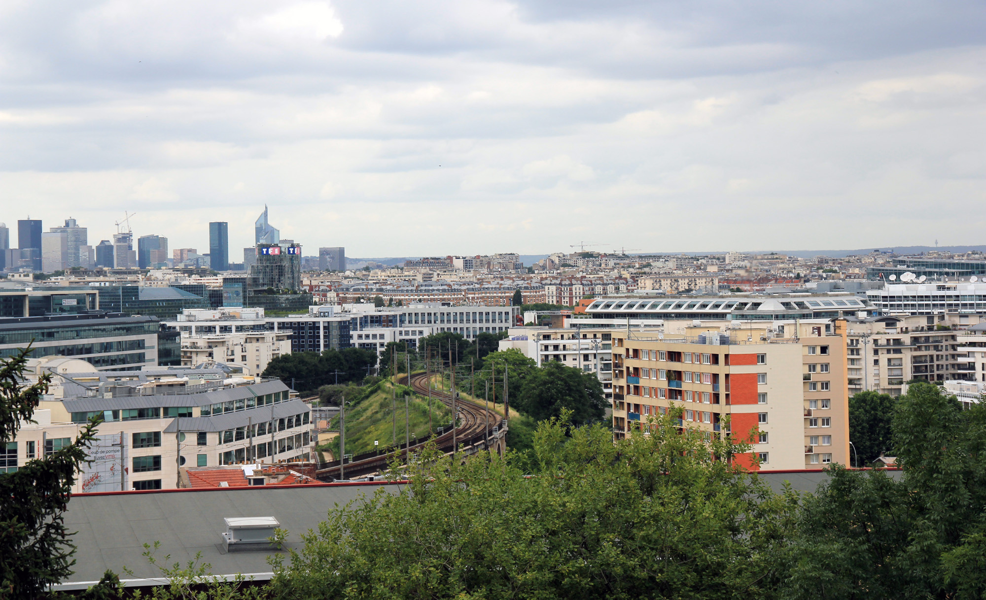 Vue depuis le parc Henri Barbusse à Issy-les-Moulineaux