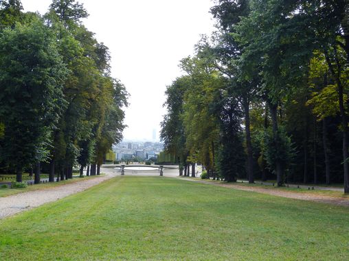 Le parc de Saint-Cloud   en grand format (nouvelle fenêtre)